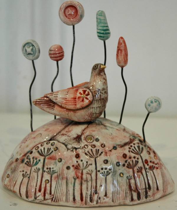 - a Ceramic by Sarah McCormack, measuring 14 x 13 cm (H x W) £69